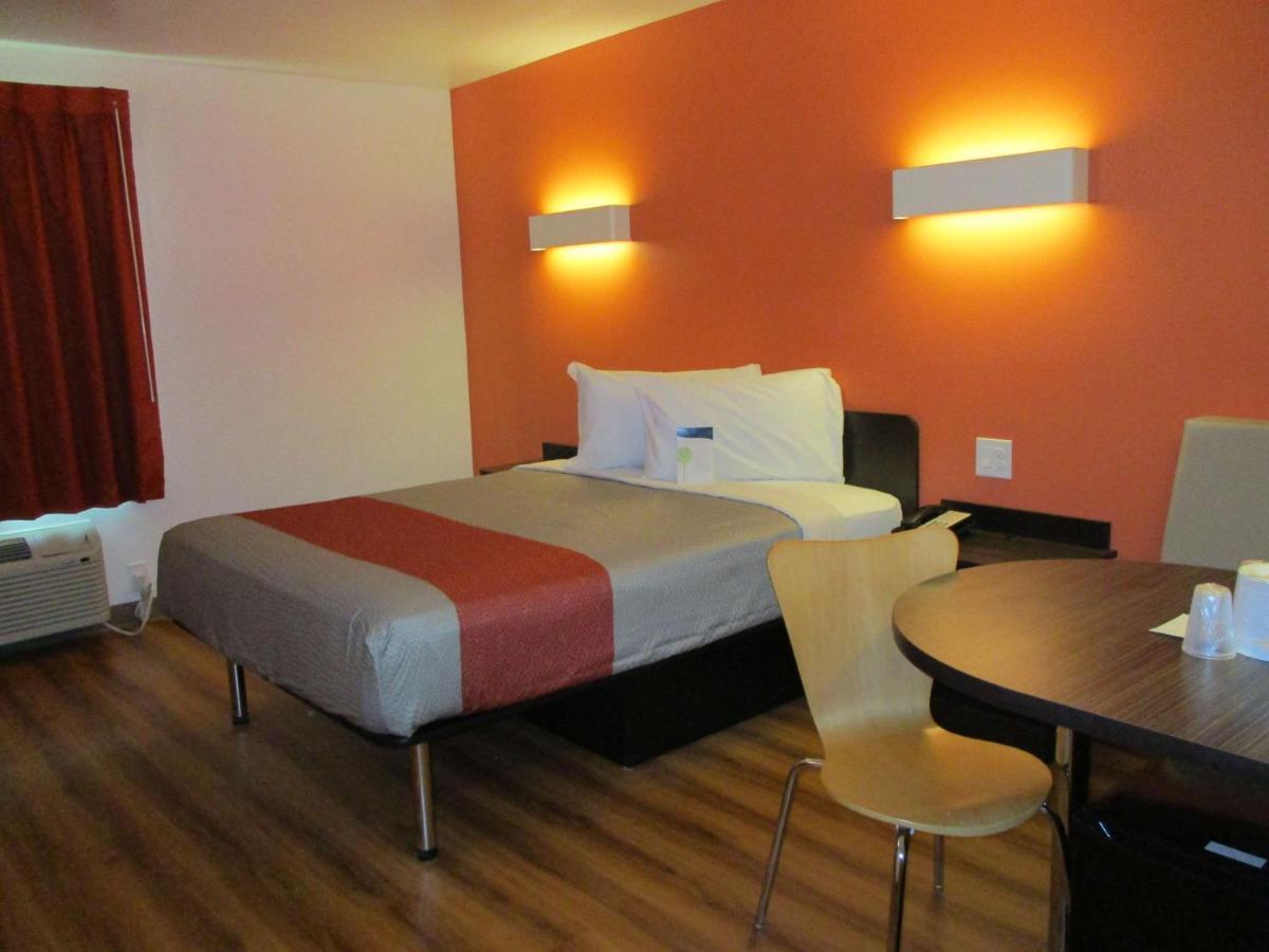 Motel 6 Fort Worth, Tx - North - Saginaw Εξωτερικό φωτογραφία