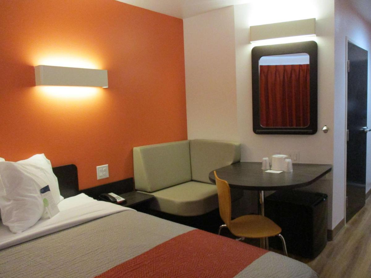 Motel 6 Fort Worth, Tx - North - Saginaw Εξωτερικό φωτογραφία
